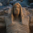 Christus mit ausgebreiteten Armen, aus Sand geformt