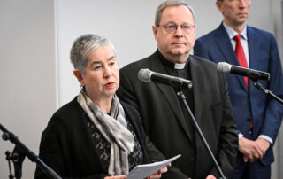 Auftakt der Sitzung des Synodalen Ausschusses in Mainz am 13. Dezember 2024